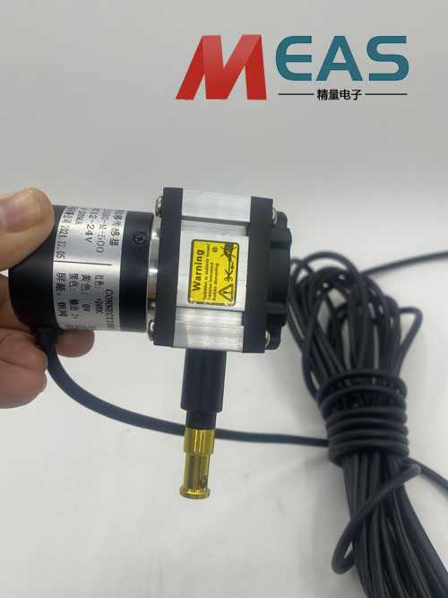 ����λ�Ƃ��������ϵ�y(t��ng)�ķ�(w��n)���ԺͰ�ȫ��