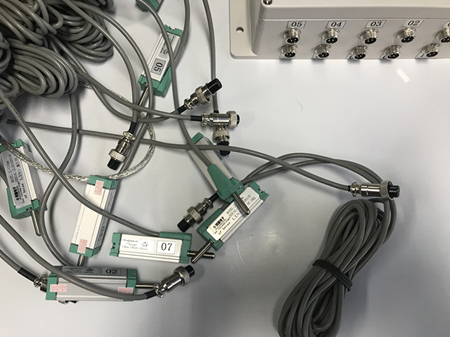 ��ͨ��λ�Ɣ�(sh��)��(j��)�ɼ�ϵ�y(t��ng)